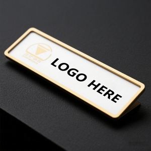 Venta al por Mayor de Placas de Identificación Personalizadas de Metal, Acero Inoxidable, Oro y Plata, con Grabado Láser, Magnéticas - Product Image 1