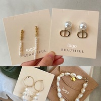 Porte-cartes en papier de différentes tailles avec logo personnalisé pour bijoux carte à bijoux suspendue en carton étiquette volante carte de remerciement pour boucle d'oreille