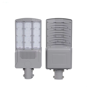 Lampe <span class=keywords><strong>solaire</strong></span> tout-en-un de haute qualité avec <span class=keywords><strong>panneau</strong></span> 200W IP65 en alliage d'aluminium pour éclairage routier - Product Image 6