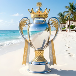 Trofeo de Fútbol de Metal Personalizado, Bicolor en Oro 24K y Plata, con Corona Verde Esmeralda y Asa de León, Premio Deportivo - Product Image 1