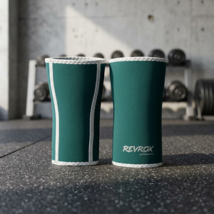 Rodilleras Profesionales de Neopreno de 7MM para Levantamiento de Pesas, Sentadillas y Entrenamiento de Fuerza, Soporte de Rodilla para Gimnasio, Rodilleras para Levantamiento de Pesas - Product Image 1