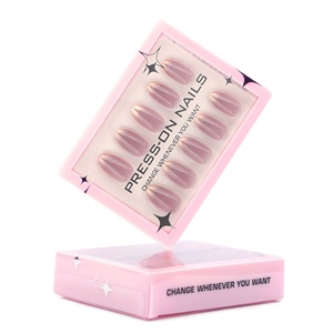 30 Pièces de Faux Ongles à Presser Haut de Gamme, French Gradient, Perles Dorées Scintillantes, Courts et Prêts à Porter pour les Doigts - Product Image 4
