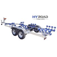 Remorque de bateau galvanisée à essieu tandem certifiée CE 2400 pour yachts lourds en fibre de verre