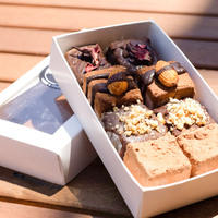Caja de papel de ensalada cuadrada rectangular desechable personalizada, caja de papel Kraft de grado alimenticio