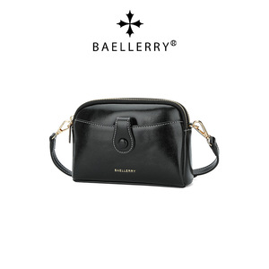 กระเป๋าสะพายข้าง Baellerry หนังเคลือบแว็กซ์สีแดง ทรงสี่เหลี่ยมแนวนอน กันน้ำ ใช้ได้ทุกวัน - Product Image 2