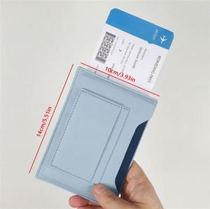 Funda de Pasaporte Delgada de Piel Sintética con Grabado en Relieve para Hombre y Mujer - Product Image 2