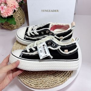 โรงงานผลิตรองเท้าสีใหม่ ขายส่ง รองเท้าลำลองแฟชั่นสุดฮิตสำหรับผู้หญิง - Product Image 5