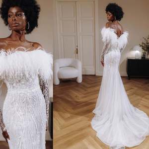 2024 robes <span class=keywords><strong>de</strong></span> mariée sirène modeste Sexy Vintage robes <span class=keywords><strong>de</strong></span> mariée plume <span class=keywords><strong>Robe</strong></span> <span class=keywords><strong>de</strong></span> mariée Tulle perlé dentelle plume <span class=keywords><strong>Robe</strong></span> <span class=keywords><strong>de</strong></span> mariée - Product Image 1