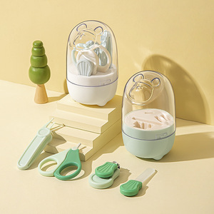 Juego de cortauñas para bebés y niños pequeños, diseño seguro con estuche de almacenamiento, color verde - Product Image 1