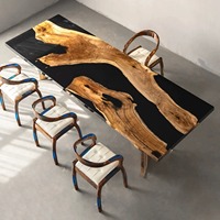 Table de salle à manger moderne de luxe en bois massif et résine époxy, table de cuisine en noyer et résine époxy pour restaurant