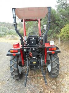 Tracteur agricole YTO-SG254 25 CV à <span class=keywords><strong>prix</strong></span> abordable avec option de motoculteur rotatif et de remorque, doté d'un système de sécurité ROPS pour une utilisation agricole - Product Image 2