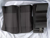 Corset amincissant à deux ceintures avec logo personnalisé pour femmes gaines de corsage désossé en acier avec double ceinture pour l'entraînement de la taille