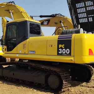 Escavatore Komatsu PC 300-7 Usato Ma in Buone Condizioni, Pronto per l'Esportazione - Product Image 1