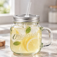 Groothandel Herbruikbare Mason Jar Glazen Mok met Handvat en Metalen Deksel Glazen Rietje 480ml Drinkbeker voor Thee Sap Frisdrank