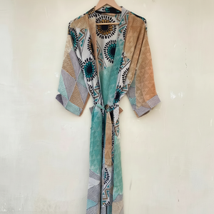 ชุดคลุมนอนคอวีผ้าไหม100% วินเทจสำหรับผู้หญิงมีสไตล์สำหรับเทศกาลฤดูใบไม้ผลิฤดูร้อนฤดูใบไม้ร่วง - Product Image 1