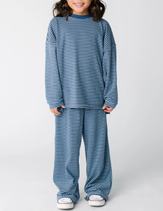Set di Abbigliamento Coordinato Mamma e Figlio: Camicia Oversize a Righe e Pantaloncini Comodi per Bambini - Product Image 5