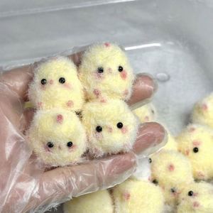 Venta de Fábrica: Llavero de Adorno Taba Squishy, Juguetes TPR Blandos y Lindos para Niños, Mini Pollito Kawaii, Juguete Antiestrés para Niños - Product Image 4