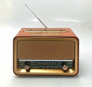 Radio rétro vintage en bois RAISENG R-1969BT avec cadran rotatif, basses puissantes, FM AM SW, Espresso - Product Image 1