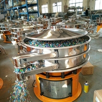 Machine de tamisage de poudre de paprika en acier inoxydable 304 de 1500 kg/h avec convoyeur à vide