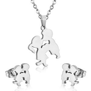 Juego de Joyería al por Mayor para Niños y Niñas, Tipo Collar, de Acero Inoxidable, Chapado en Oro, con Colgante y Aretes - Product Image 5