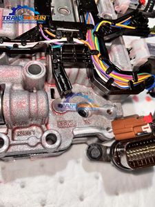 Ensemble de corps de soupape de transmission automatique remanufacturé 8F35 pour <span class=keywords><strong>Ford</strong></span> Transit <span class=keywords><strong>Tourneo</strong></span> <span class=keywords><strong>Connect</strong></span> 1.5L Boîte de vitesses 8 rapports - Product Image 4