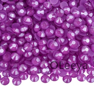 OLeeya A4 - Pedrería Termoadhesiva de Vidrio de Calidad en Colores Rosa Mocha con Pegamento Fuerte para Decoración de Vestidos y Lazos - Product Image 3
