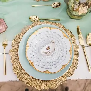 Assiettes de présentation dorées de 13 pouces, assiettes rondes en plastique à volants pour dîner, décoration de fête de mariage