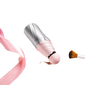 Vente en gros Parapluie quintuple ultra-léger en caoutchouc Sier titane Protection solaire à huit os Protection UV double usage Plus Sun - Product Image 5