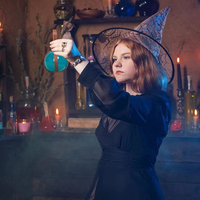 Bouteille de Potion en liège magique foncé d'halloween, bouteille ronde sphérique en verre transparent avec ceinture en cuir de chevalier médiéval, grande bouteille