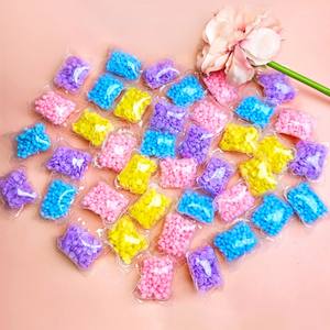 เม็ดบีดส์เพิ่มกลิ่นหอมสำหรับซักผ้า กลิ่นหอมติดทนนาน ละลายเร็ว ราคาโรงงาน รับทำโลโก้ตามสั่ง - Product Image 2