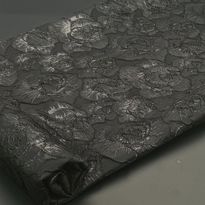 Yy Mật Độ Cao 3D Hoa Hồng Polyester Kim Loại Màu Đen Sang Trọng Dệt Jacquard Vải Cho Đảng Và Trang Phục Chính Thức - Product Image 4
