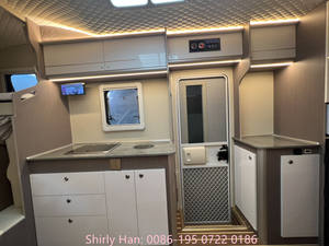 ISUZU 4x2 Motorhome RV Tourintruck Outdoor Mobiletruck Operación manual Fibra de vidrio Viajes al aire libre Transmisión manual Motocicleta - Product Image 5