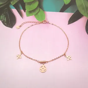 Perhiasan 1000S 18K Warna Emas Mawar Emas Asli Gelang Keberuntungan Semanggi Empat Daun Gelang Rantai Wanita Desain Baru