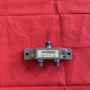MA-0186-100 Distribuidor/Repetidor de Señal de Cable / Producto Original Nuevo de Marca - Product Image 2