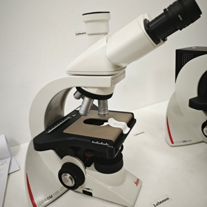 Microscopio <span class=keywords><strong>Leica</strong></span> DM1000 Fuente de luz LED Microscopio monocular Microscopio de laboratorio biológico - Product Image 2