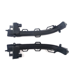Autodragons Clignotant LED dynamique séquentiel pour rétroviseur latéral, lentille fumée pour X3 F25 X4 F26 X5 F15 X6 F16 - Product Image 2