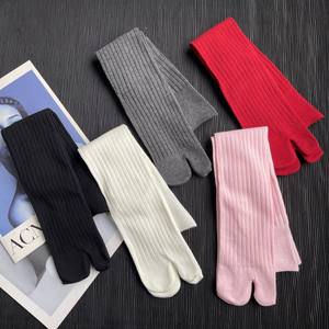 Directo a FBA envío agente de compra OEM fábrica estilo primavera y otoño mujeres Tabby <span class=keywords><strong>calcetines</strong></span> Color sólido Simple Casual algodón <span class=keywords><strong>calcetines</strong></span> interesante moda <span class=keywords><strong>blanco</strong></span> - Product Image 1