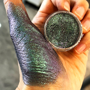 Tắc Kè Hoa nhựa Epoxy cho các hiệu ứng độc đáo và bắt mắt trong nghệ thuật nhựa và hàng thủ công - Product Image 5