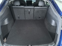 SUV électrique familial 2023 Tesla Model Y Long Range AWD Turbo Automatique R19 5 places Grand espace de coffre Sûr et fiable