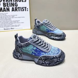 Zapatillas deportivas de moda para hombre con aumento de altura, de cuero y tela, estilo casual para caminar y correr, y zapatillas casuales para mujer. - Product Image 3