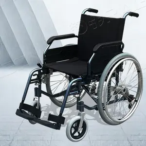 Cadeira de rodas manual de alumínio de alta qualidade dobrável, leve, portátil, para viagem, ultraleve, com assistência manual