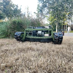 Cortadora de Césped Premium de Larga Duración de 900 mm con Certificación EPA y Soporte de Almacenamiento para Jardín, Patio de Casa y Pequeñas Granjas - Product Image 1