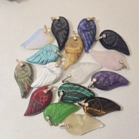 Pendentif aile d'ange sculpté en pierre naturelle pour femme, breloque artisanale pour collier, bracelet, accessoire de fabrication de bijoux DIY