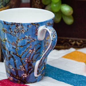 Tazza da Caffè in Fine Bone China da 12 oz, Design Artistico di Alta Qualità, Regalo Aziendale - Product Image 5