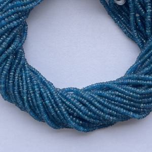 Perles de pierre d'apatite bleue néon naturelle facettées rondelles de 3 mm et 4 mm, certifiées IGI, en vrac pour la fabrication de bijoux - Product Image 2