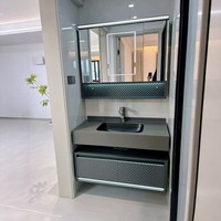 Meuble-lavabo de salle de bain moderne résistant à l'eau avec vasque en céramique monobloc, armoire miroir pliante style hôtel Feng Shui