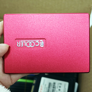 SSD Interno Usado de Alta Velocidade 2.5 Polegadas SATA 6Gb/s para Laptop, 120GB 128GB, Boa Qualidade, Atacado - Product Image 2