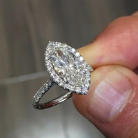 Huitan Groothandel Mode Vrouwen Zilver Valentines Diamanten Ringen Bruiloft Zirkonia Anillos Sieraden Verkopers Verlovingsring