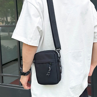 Groothandel Oxford Trending 2025 Tassen Heren Op Maat Kleur Logo Materiaal Crossbody Telefoon Messenger Schouder Mini Sling Bag voor Heren