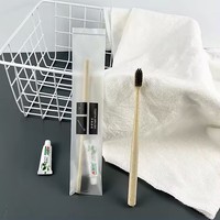 Offre Spéciale articles de toilette de villégiature jetables chambre d'hôtel ensemble de commodités personnalisées en gros